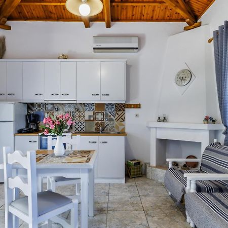 Anesis Apartment 2 Fireplace Σκόπελος Εξωτερικό φωτογραφία